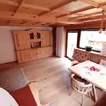 Apartmenthaus Paradise Innsbruck