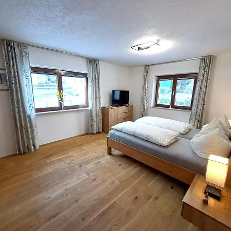 Apartmenthaus Paradise Feriehus Innsbruck